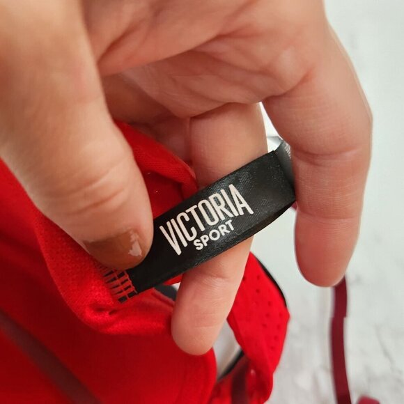 Victoria's Secret Victoria Sport Red Sports Bra Lightweight Strappy Back 32D - Picture 5 of 7